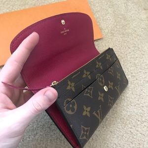 Louis Vuitton Emilie Wallet